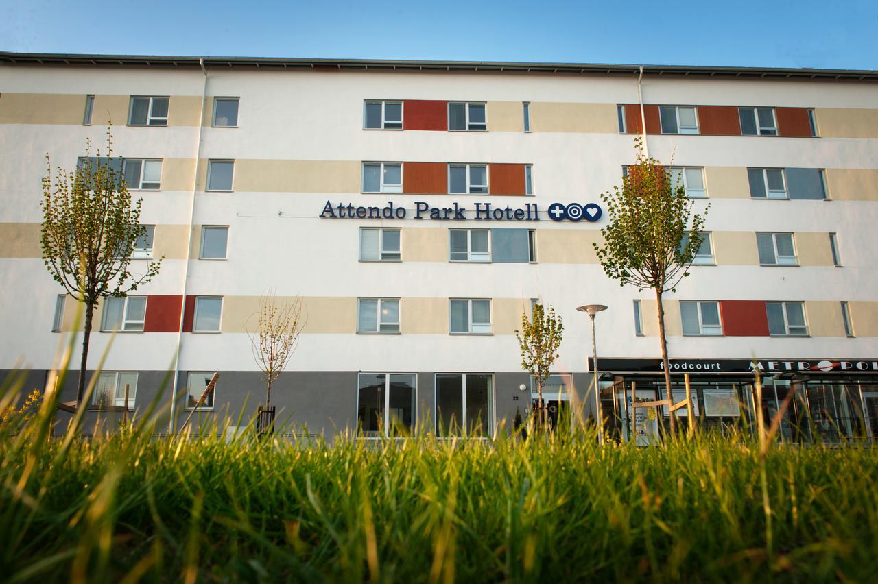 Attendo Park Hotell Huddinge Exterior foto